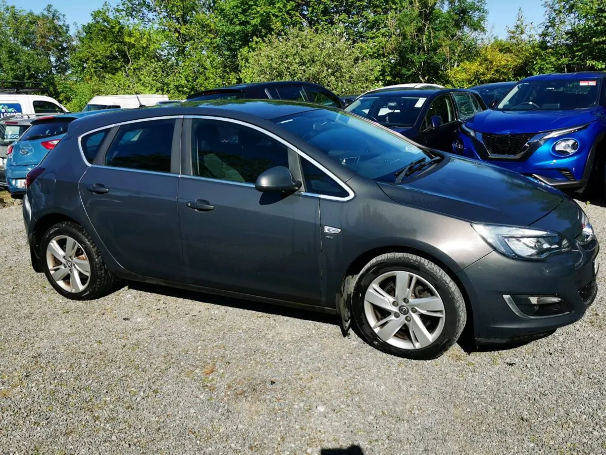 132 Opel Astra 1.7 Diesel Sri - Image 1
