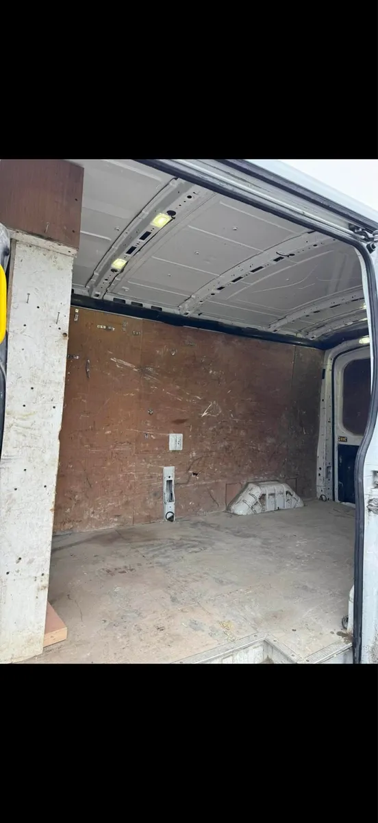 Ford Transit High Roof - Image 3