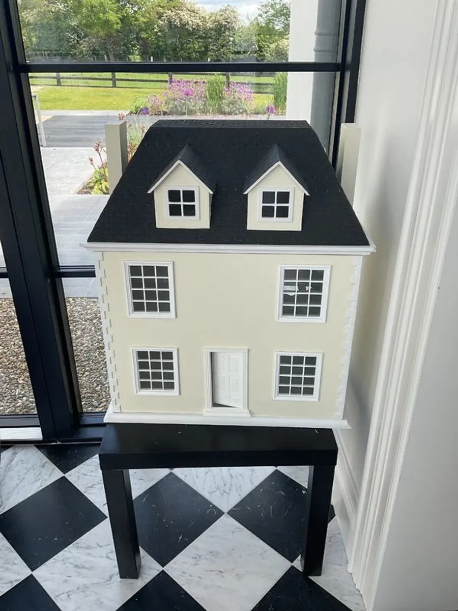 Dolls House - Image 2