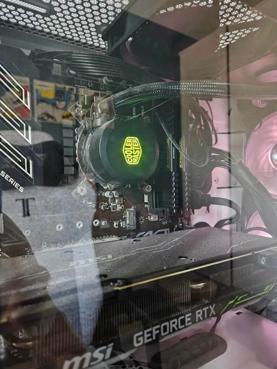 Gaming PC - RTX 2080 / i7-9700K - Fresh Windows 11 Install - Excellent Condition - Image 4