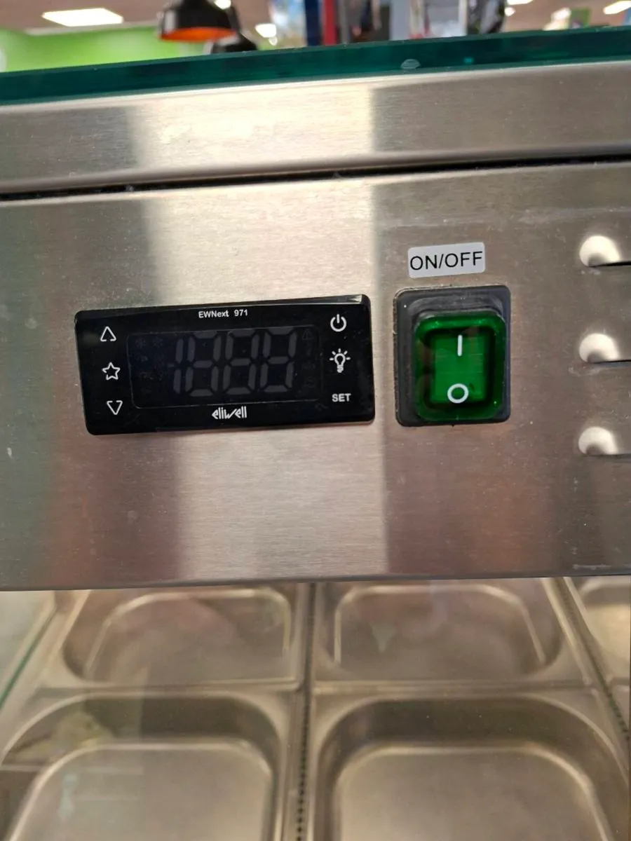 Hot Food Counter - Image 4