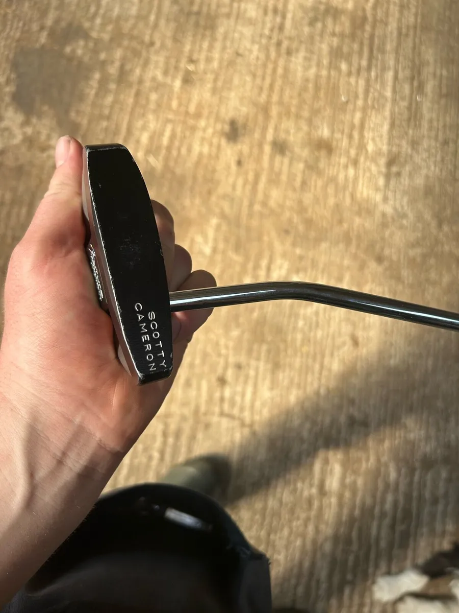 Scotty Cameron Futura phantom mallet putter - Image 2