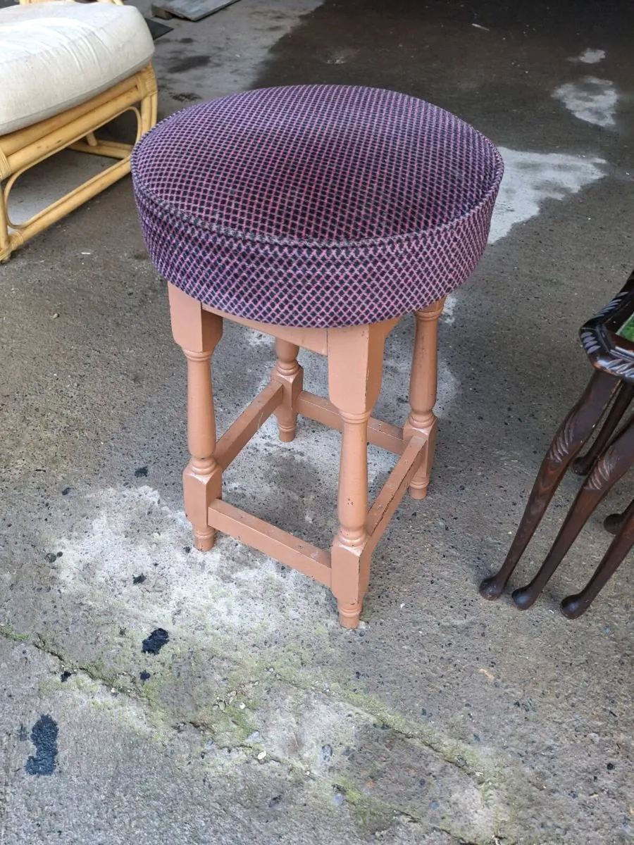 Vintage stools and nest of tables (DELIVERY) - Image 2