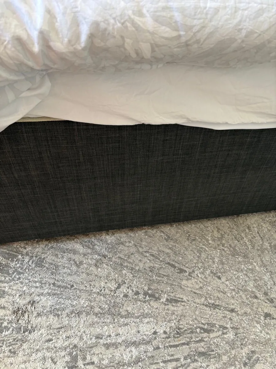 Excellent condition king size base/bed - Image 3