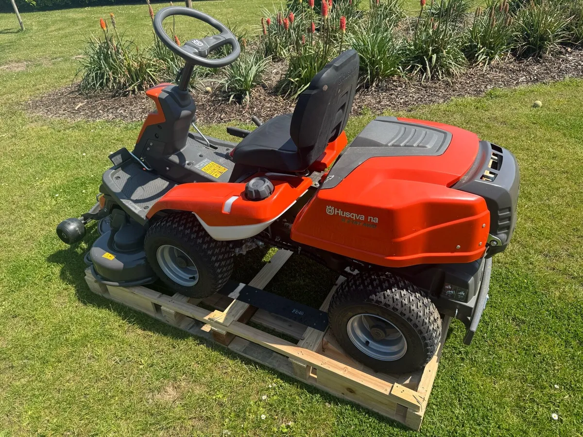 Husqvarna Lawnmower new - Image 3
