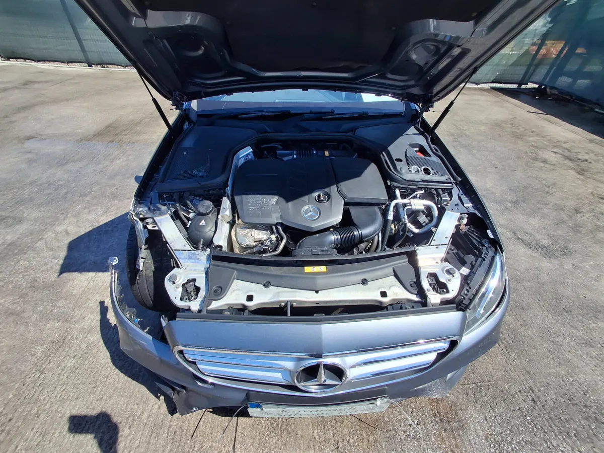 172 Mercedes E-Class Amg Line Automatic - Image 3