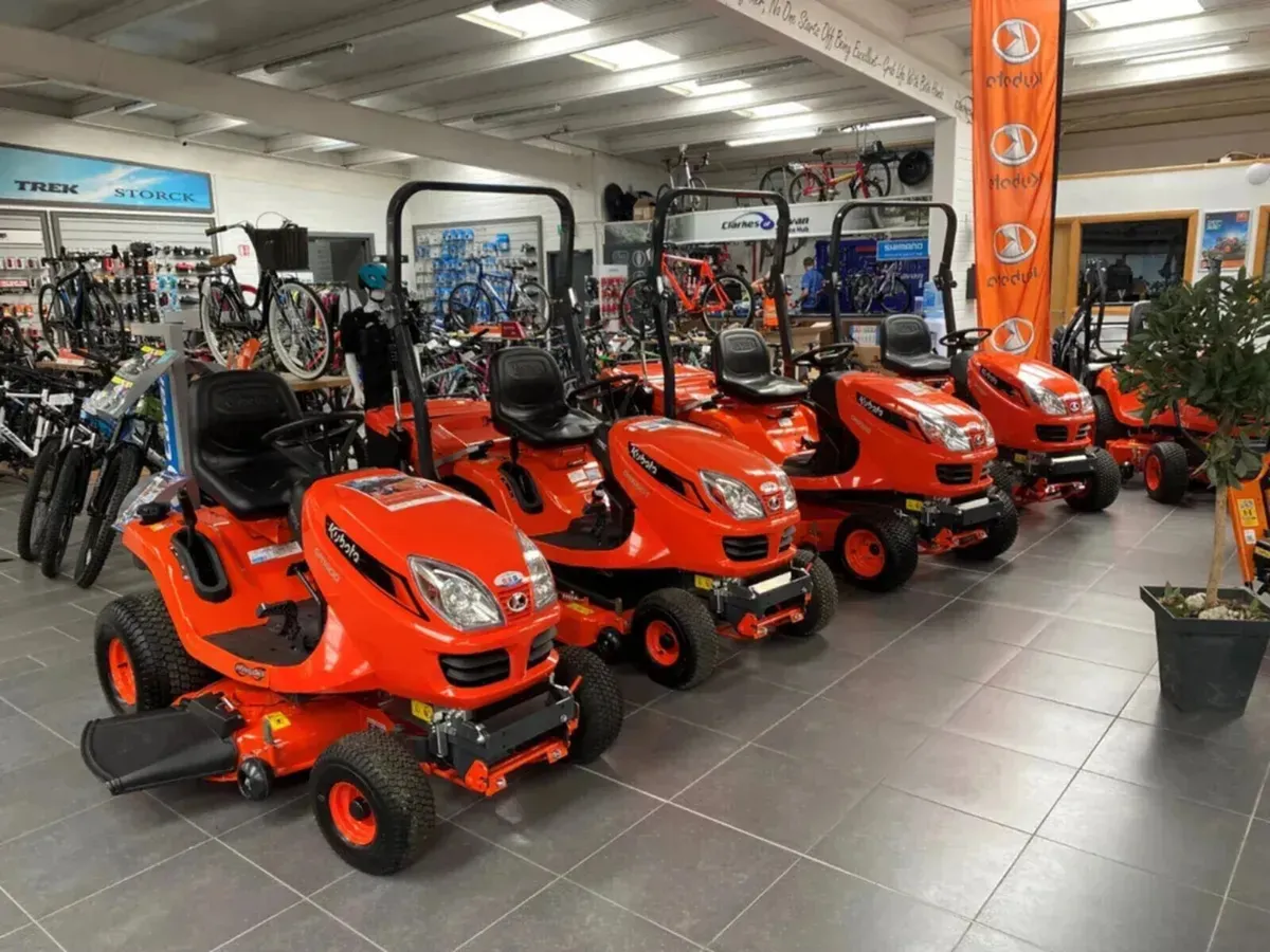 Professional Diesel Kubota Lawnmowers - Image 1