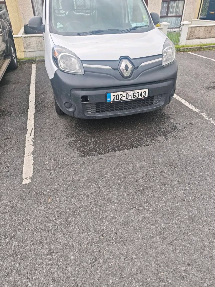 Renault kangoo Ze 33kw electric van - Image 1