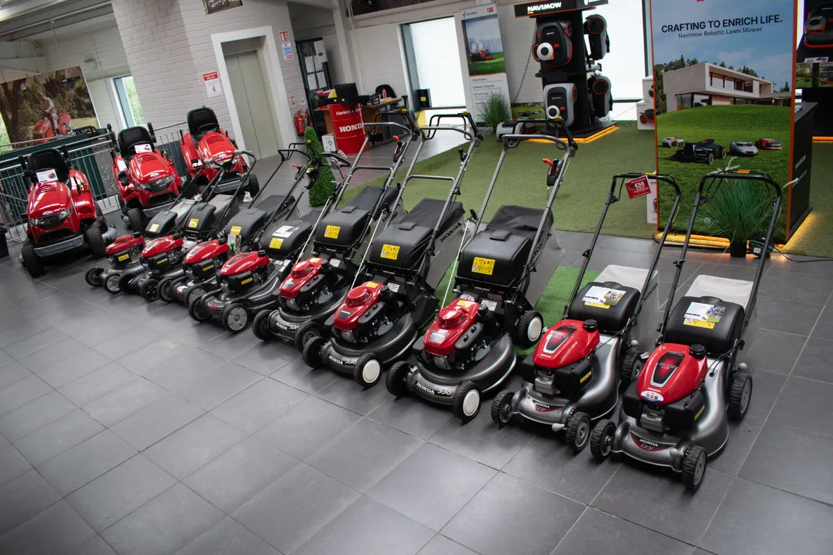 Honda Walk behind lawnmowers - Image 3