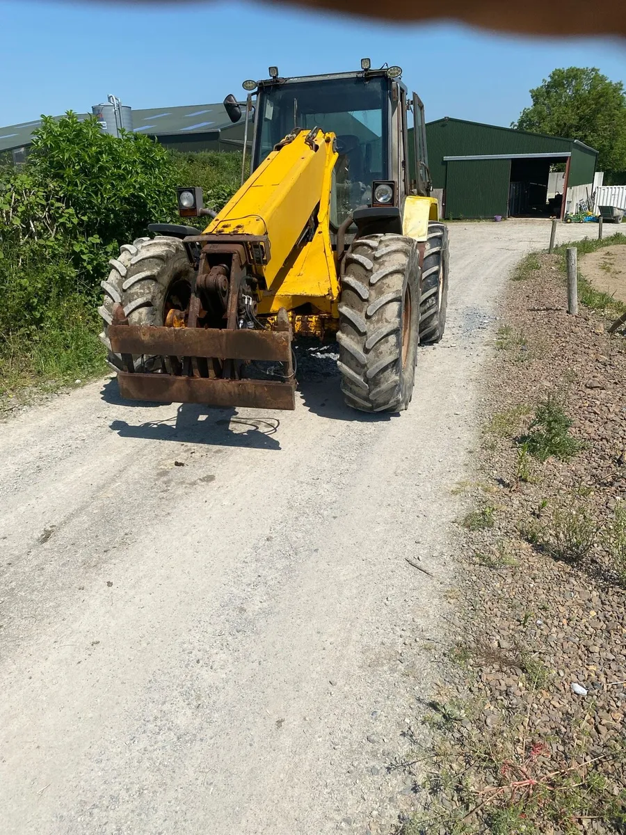 250 110 Matbro loader - Image 1
