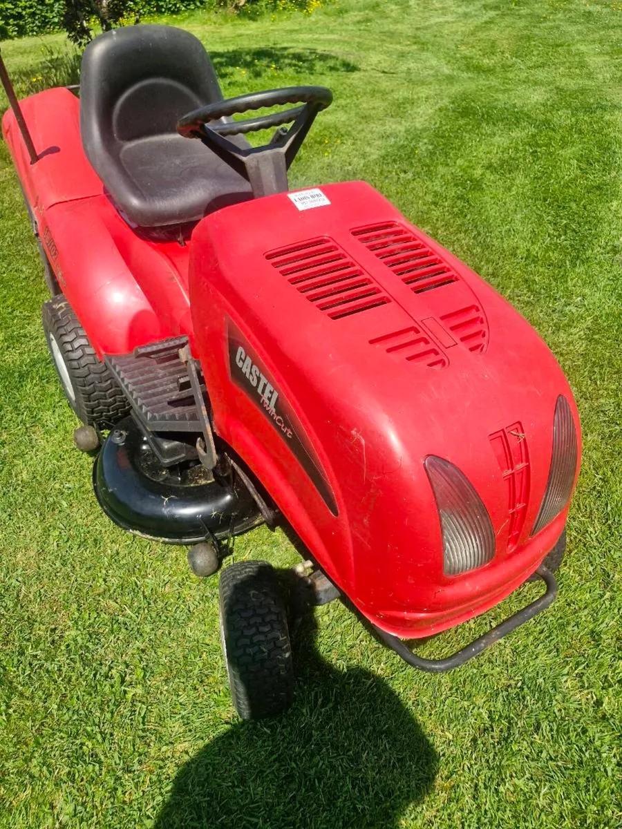 Castlegarden ride on mower Delivery available - Image 2