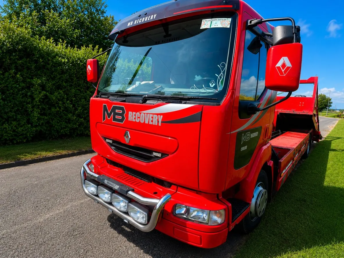 Renault 3 car recovery 10 ton merc atego13 also - Image 1