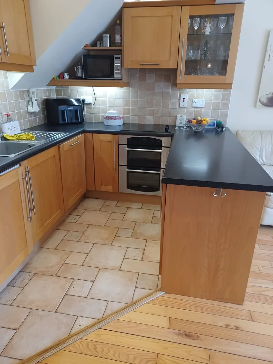 Kitchen - Image 4