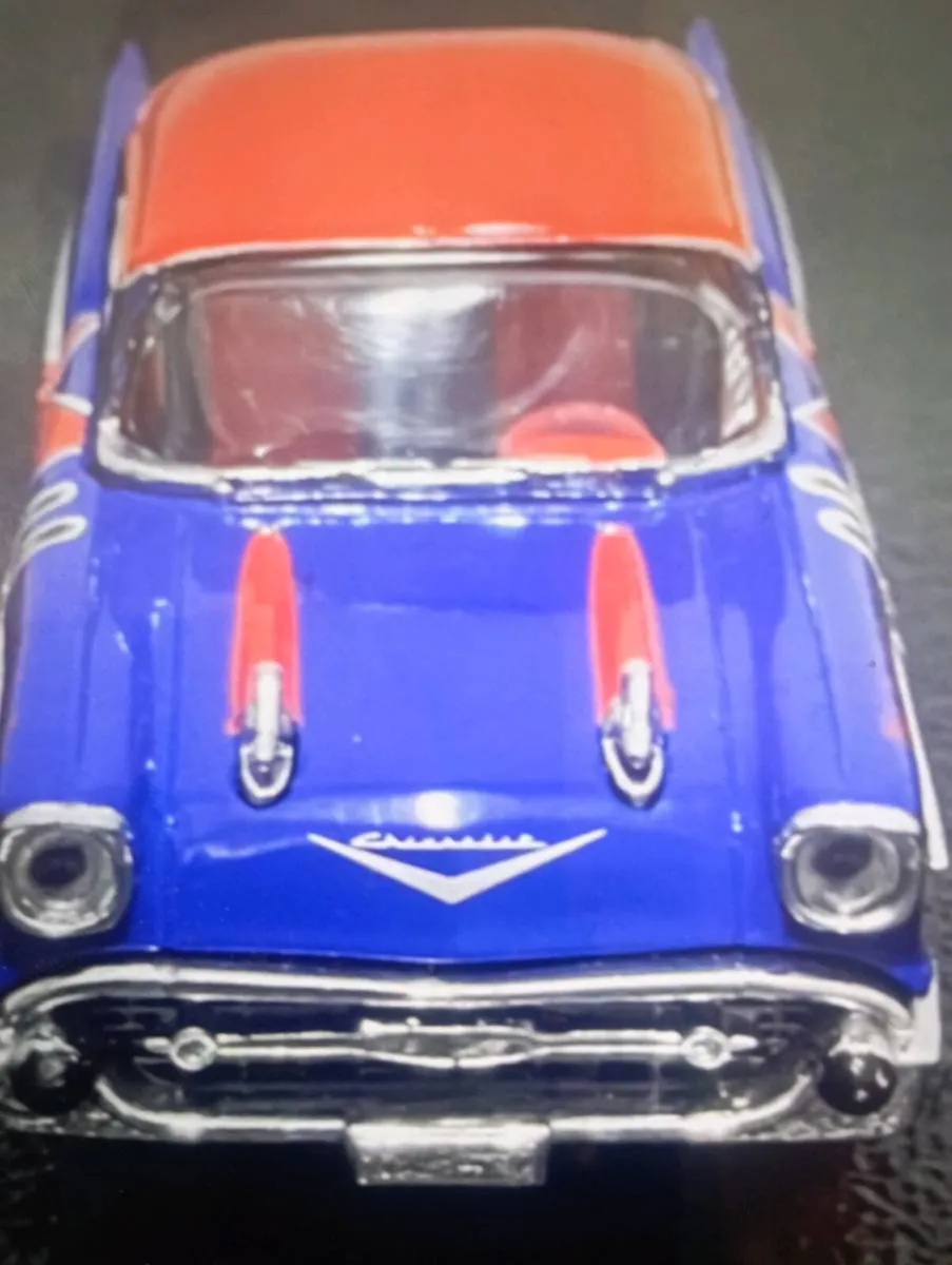 VINTAGE MATCHBOX 1957  CHEVROLET  BELL AIR  CAR - Image 3