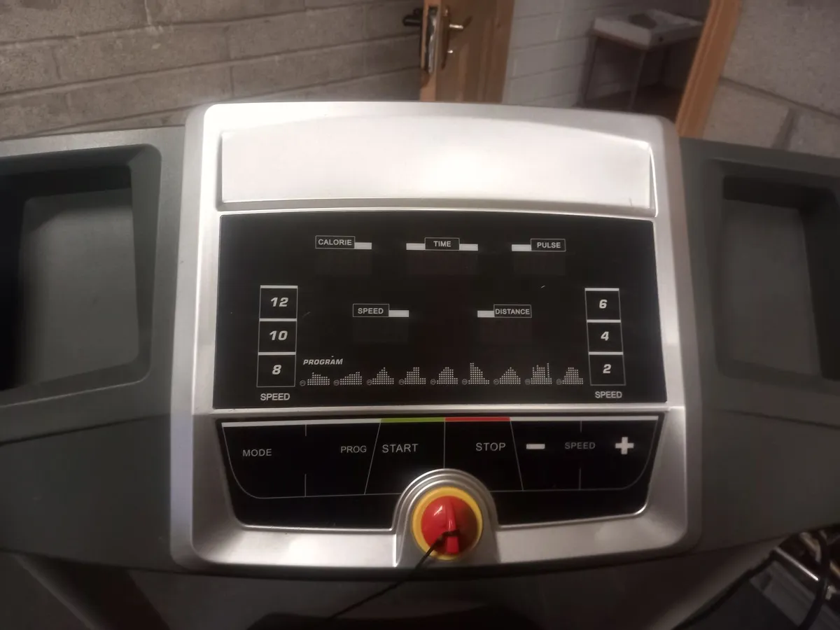 Treadmill - Image 1