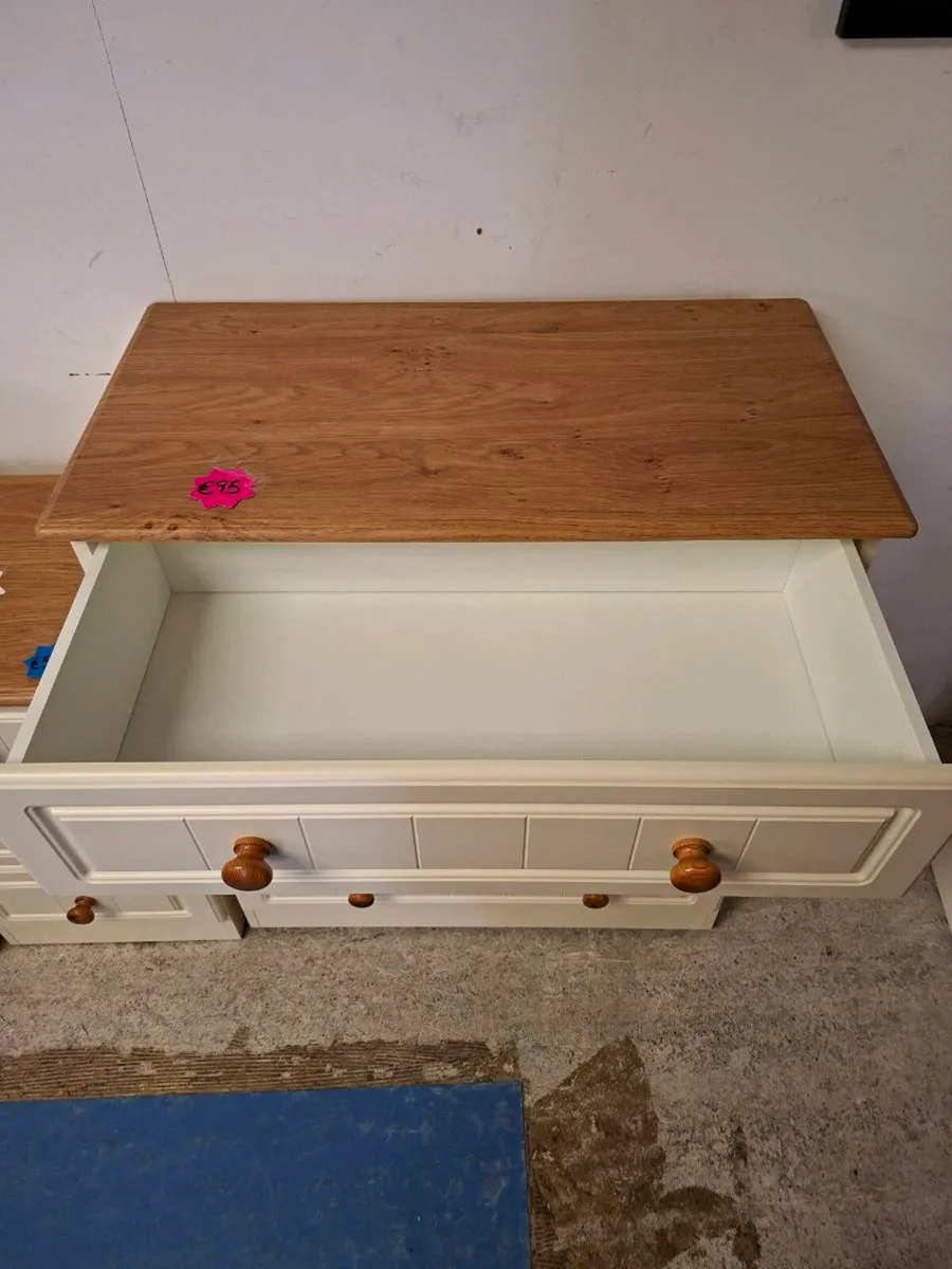 CHEST OF DRAWERS - Image 3