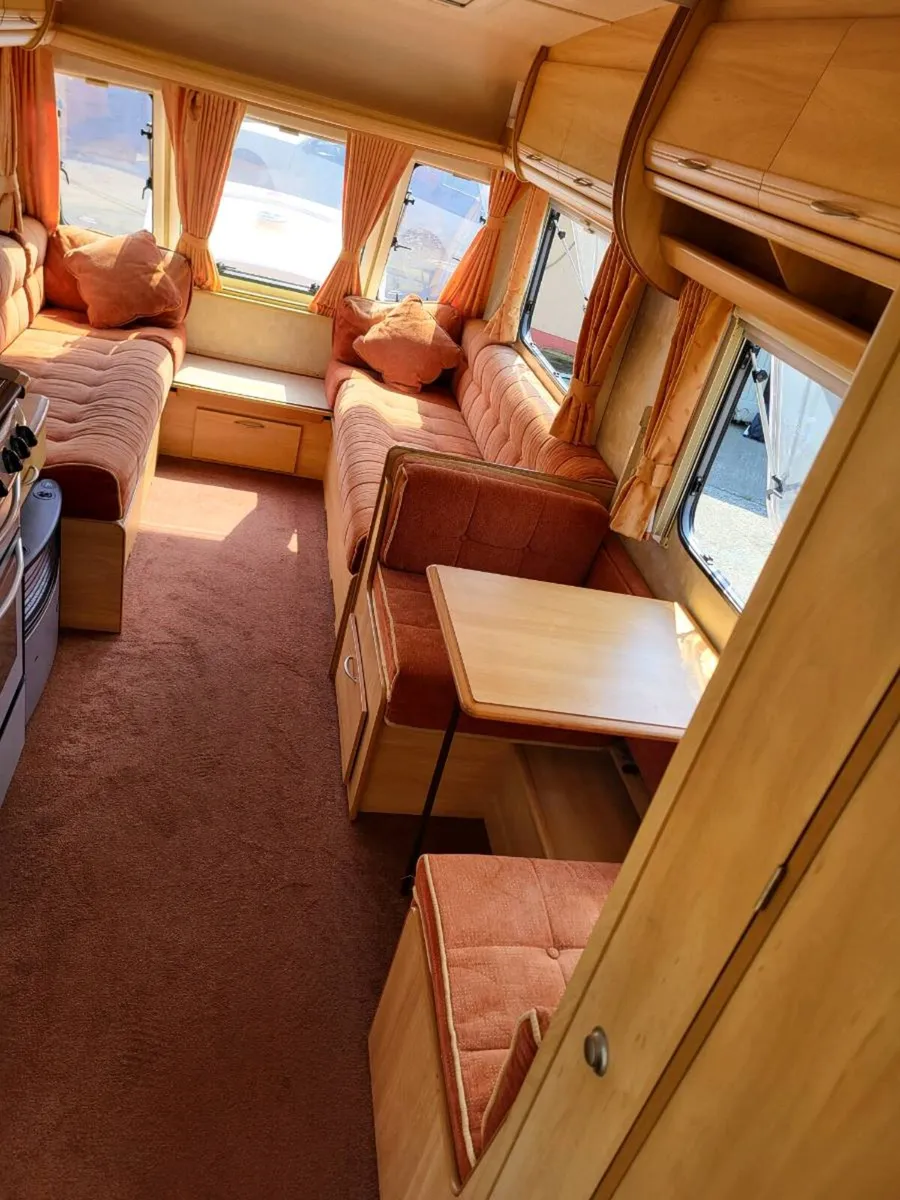 Sterling europa 4/5 berth - Image 4
