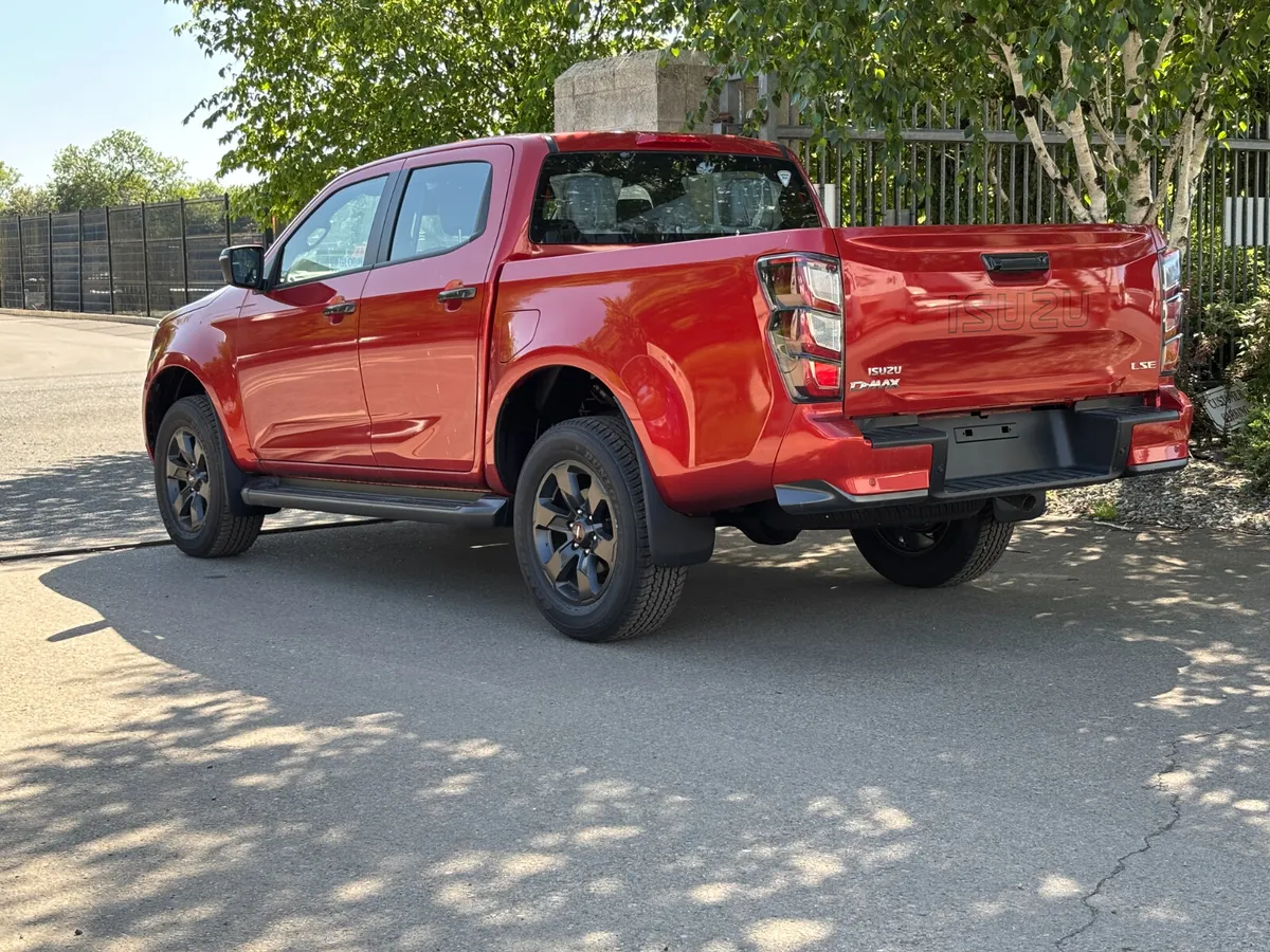 ISUZU D-MAX LSE - Image 4