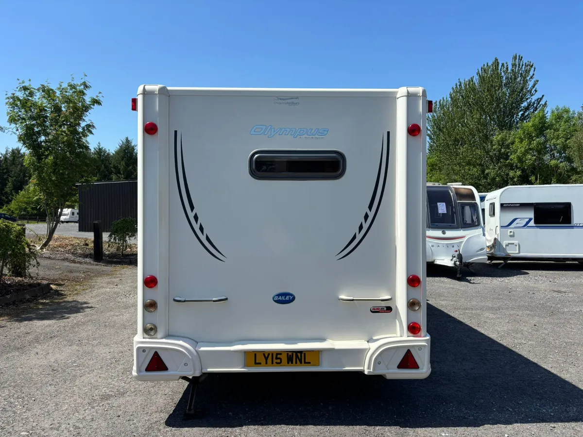Bailey Olympus 4 berth fixed bed caravan - Image 4