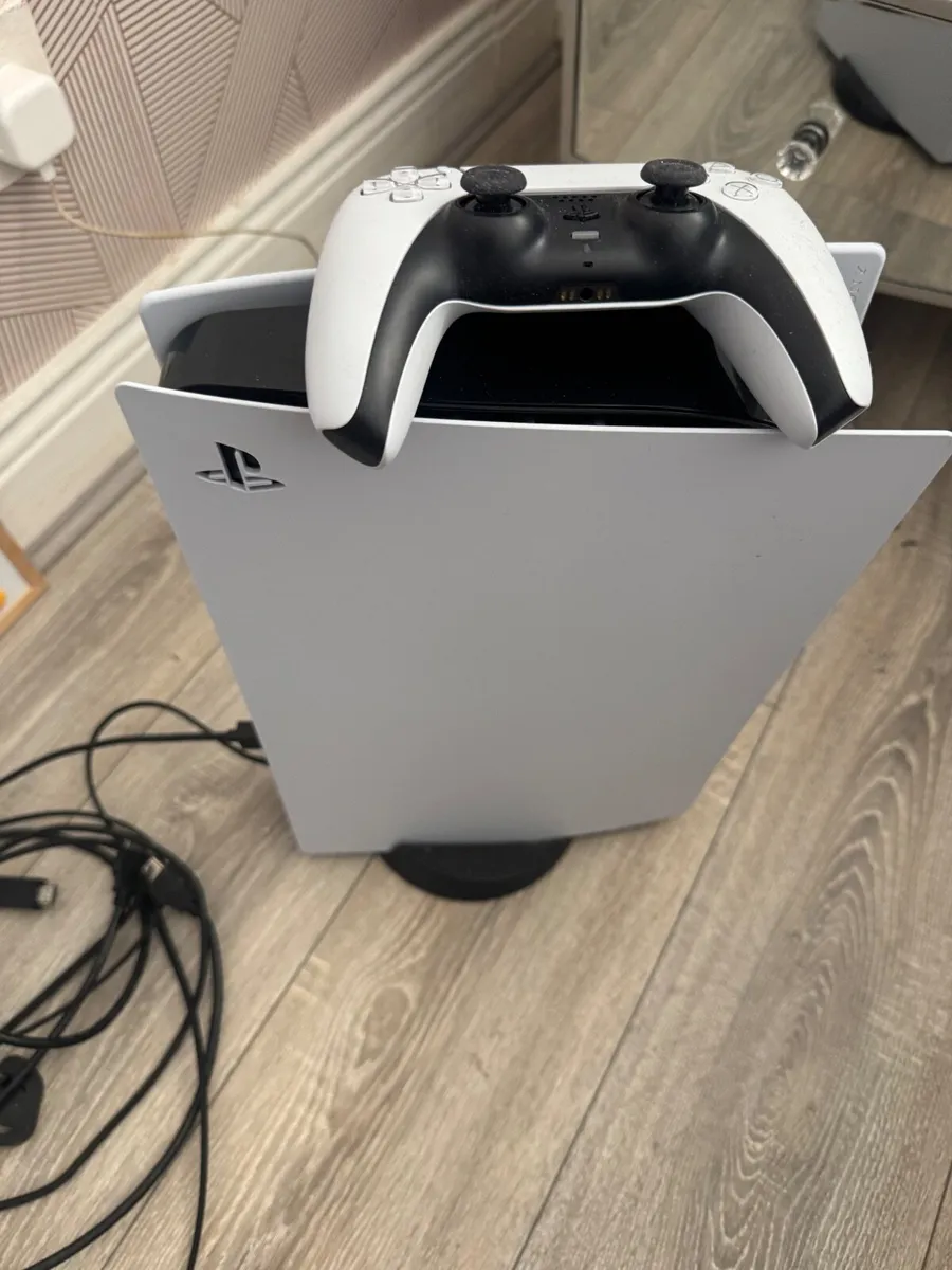 PlayStation 5 - Image 1