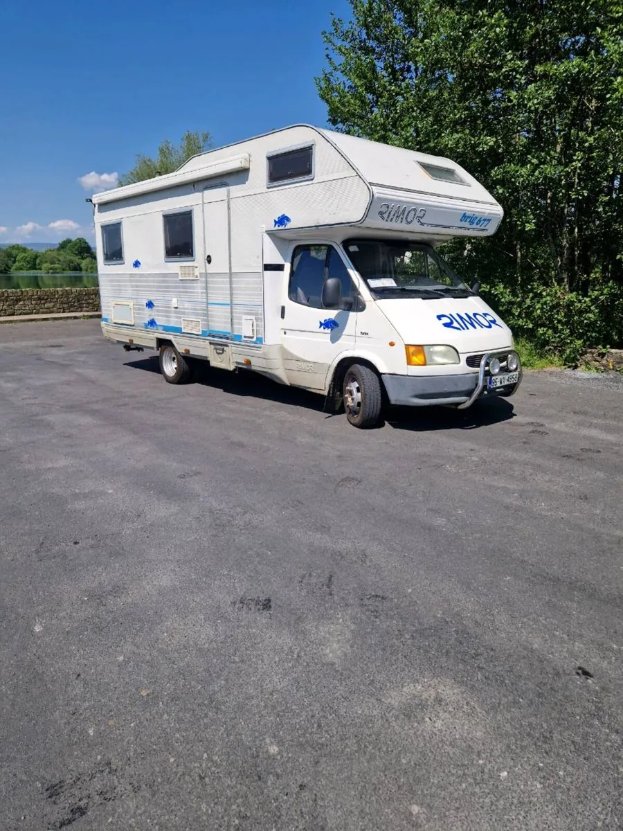 Camper - Image 1