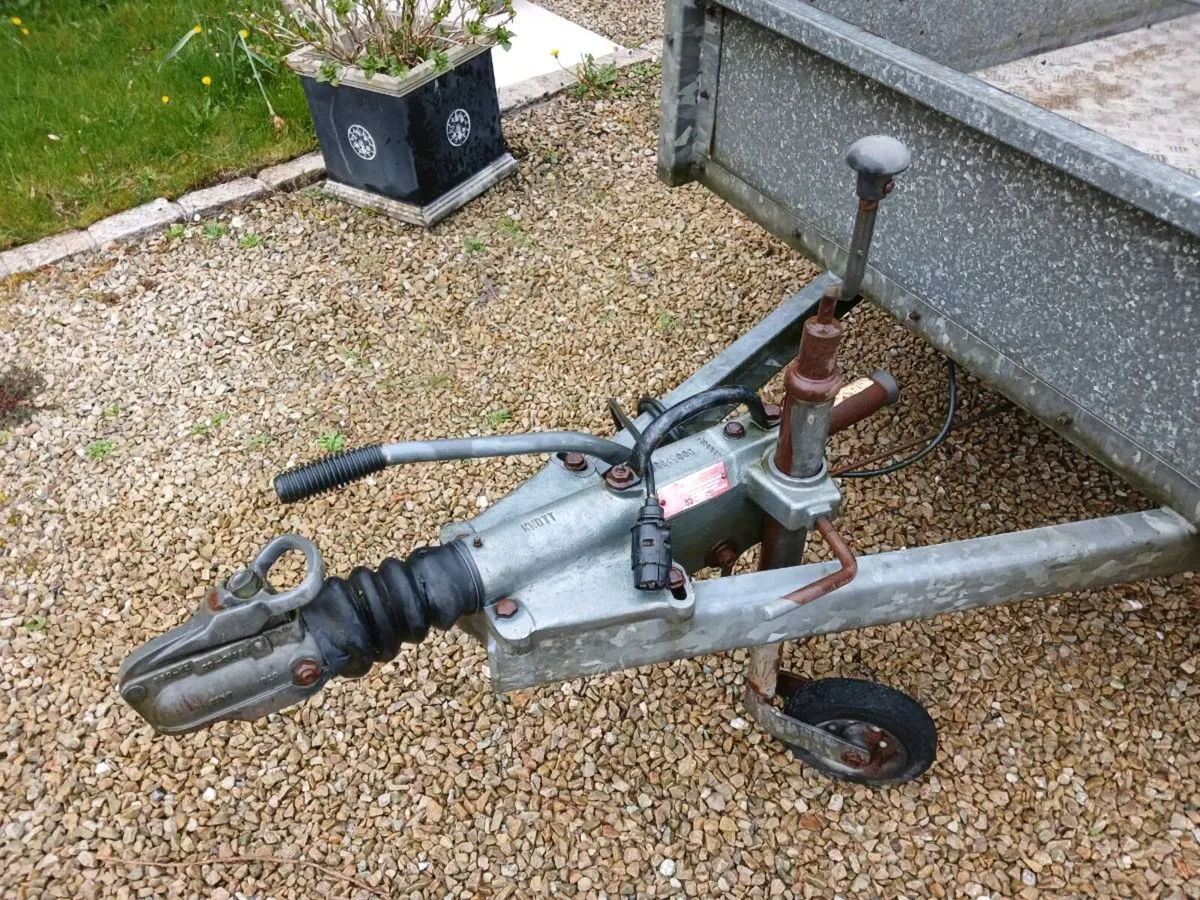 Car Trailor - Image 4
