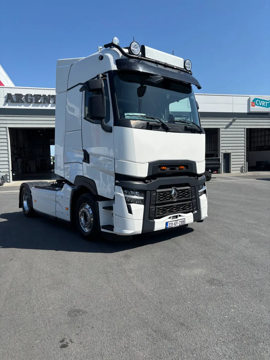Renault T520 LHD - Image 2