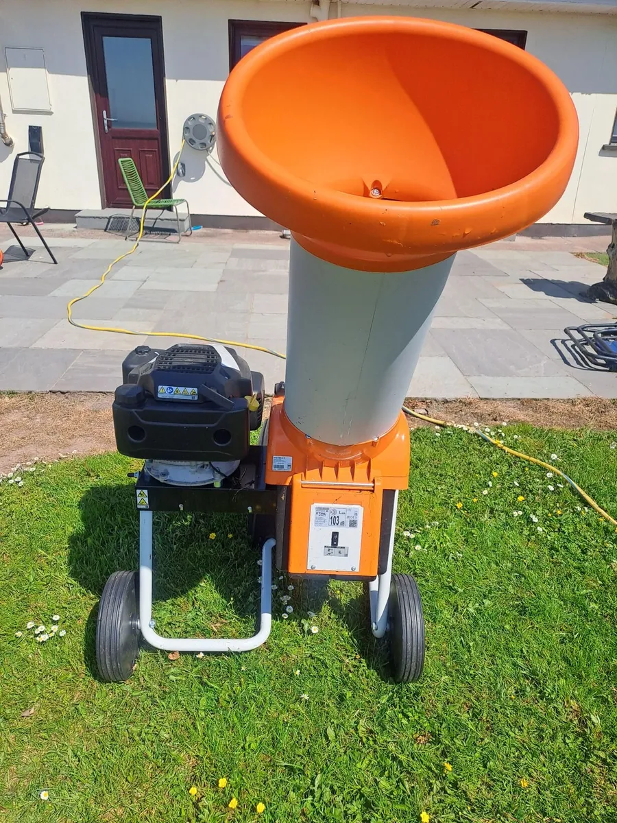 STIHL GH 370 S Garden Shredder - Image 2