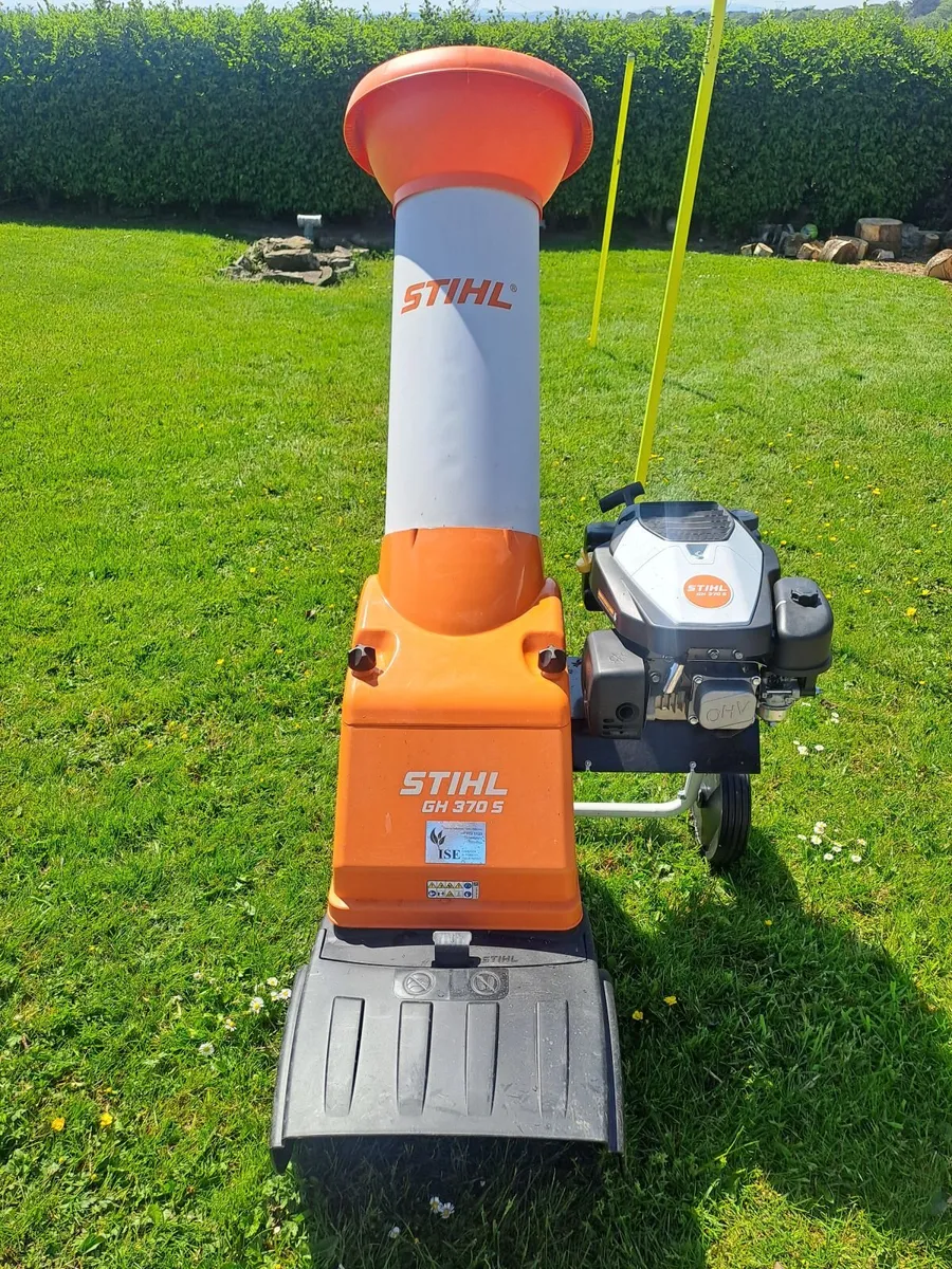 STIHL GH 370 S Garden Shredder - Image 1