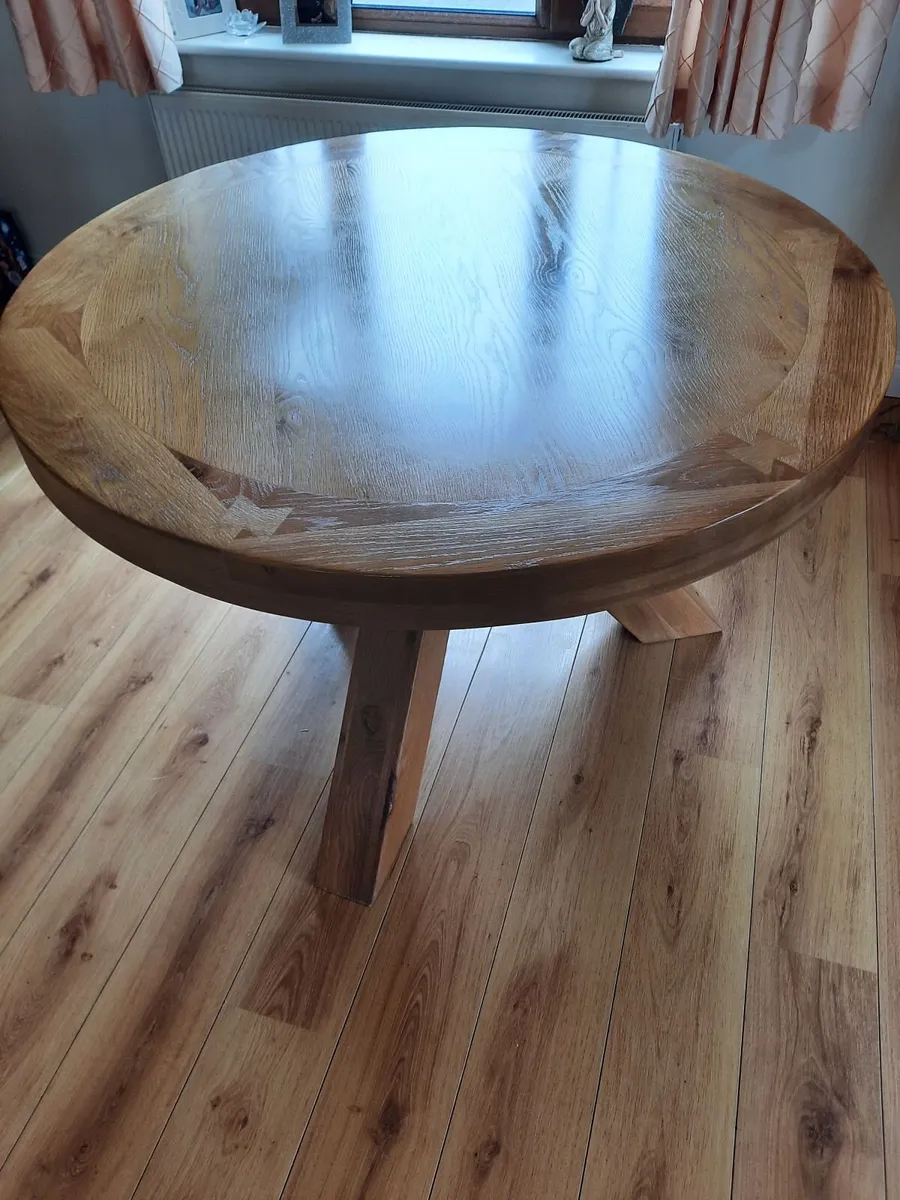 Round Dining Table - Image 1
