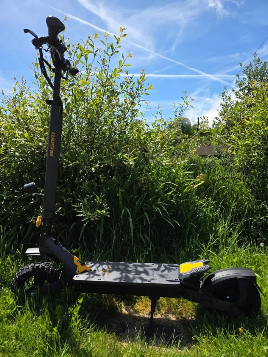 Electric scooter for sale - Image 1