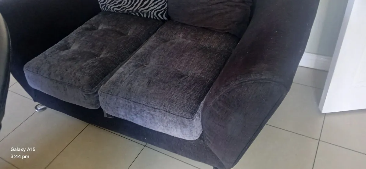 Sofa - Image 3