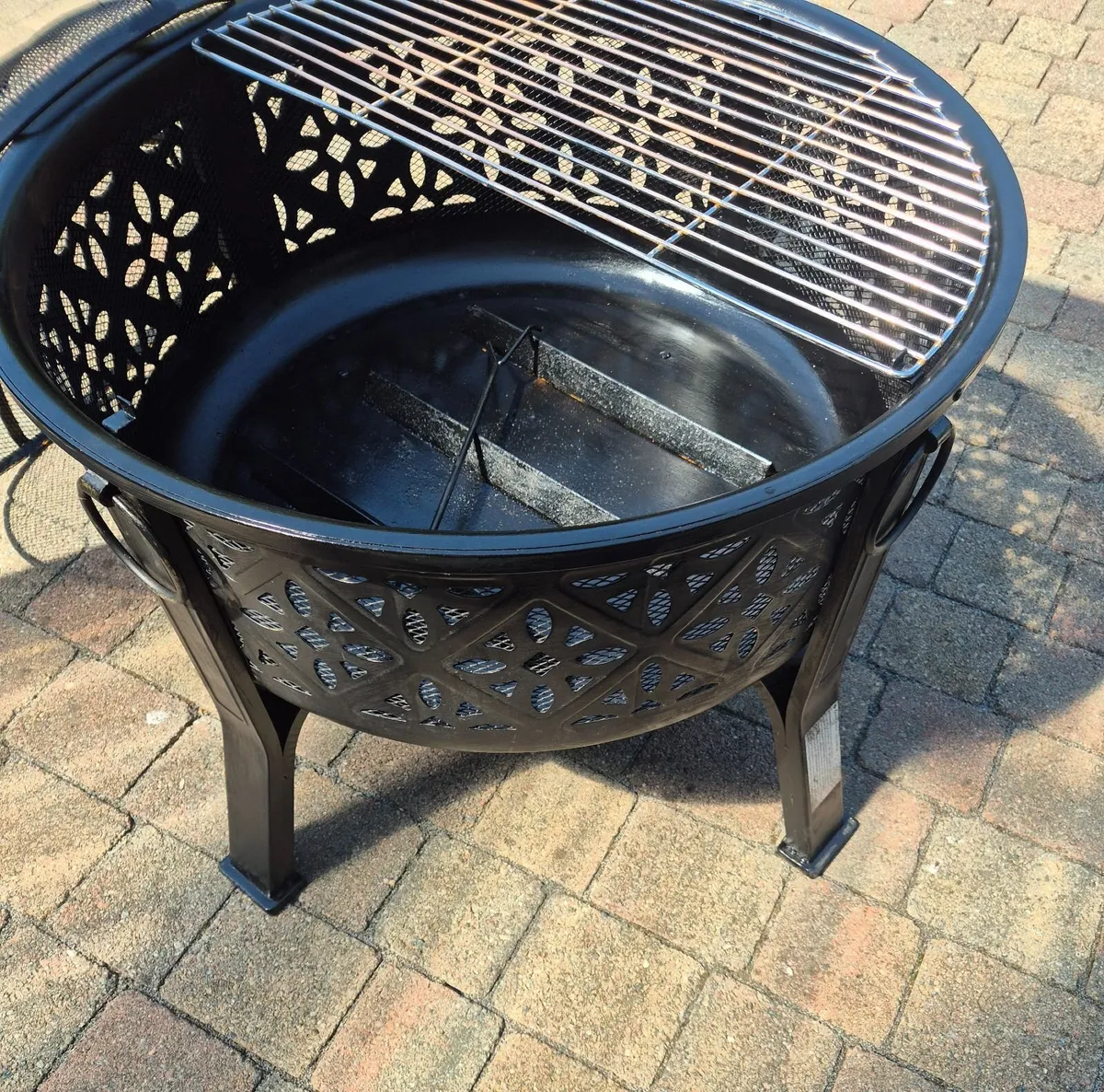 Fire pit - Image 4