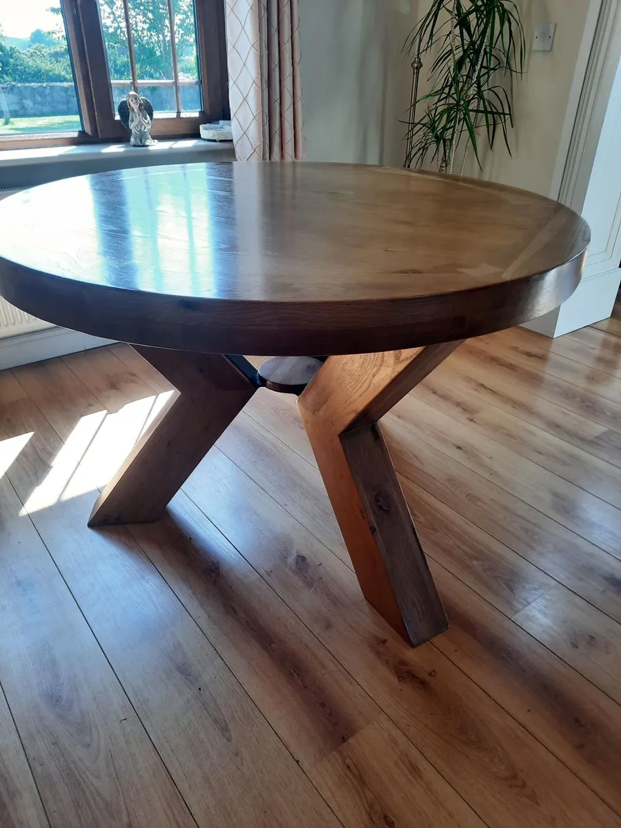 Round Dining Table - Image 2