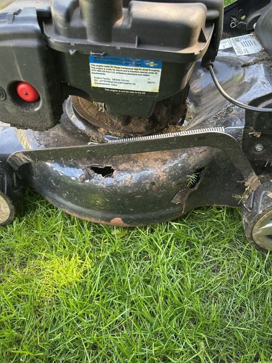 Lawnmower (needs deck repair) - Image 4