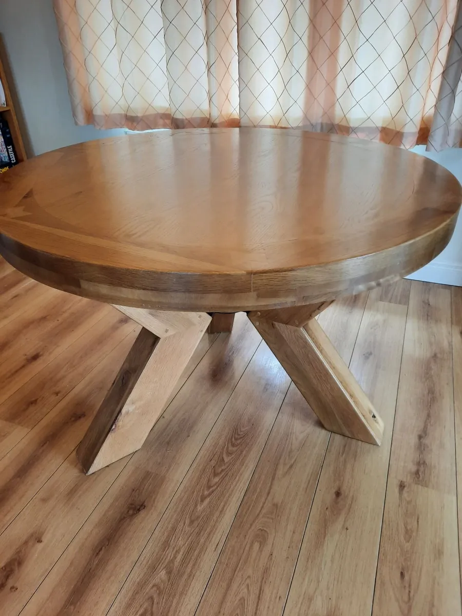 Round Dining Table - Image 3