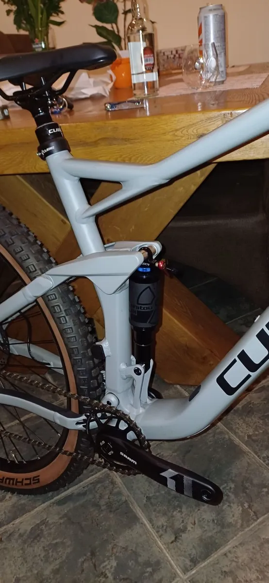 Mountain bike - Image 3