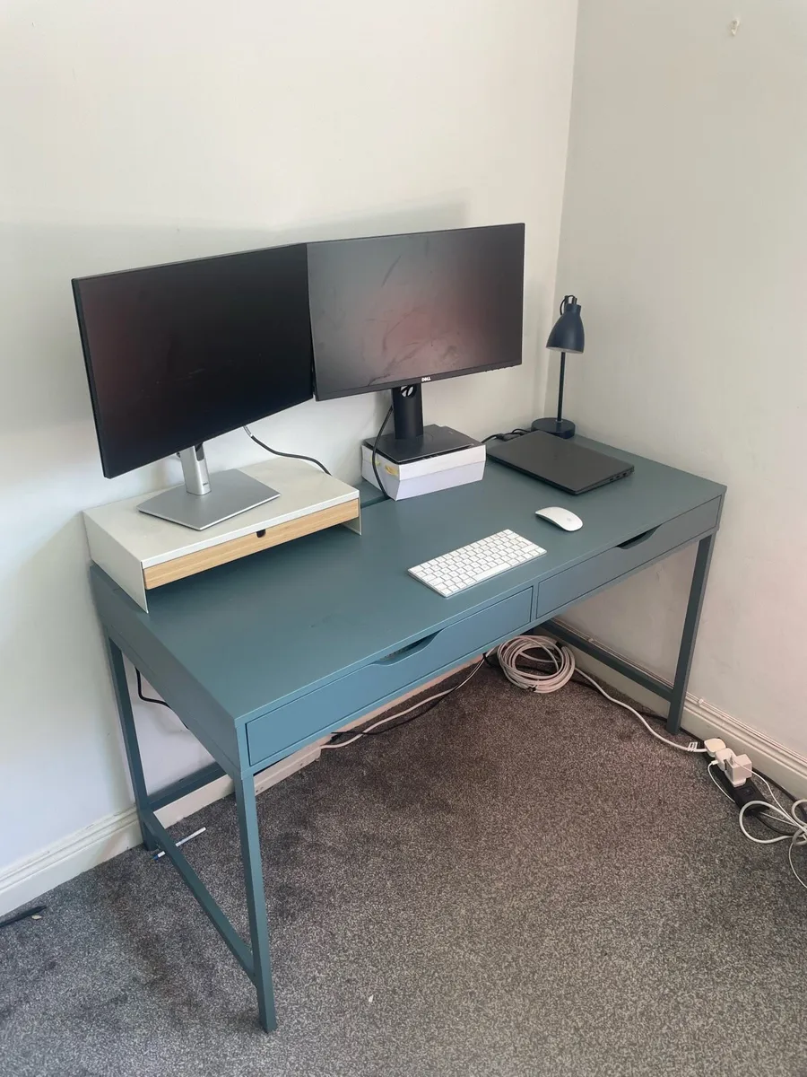 Office/Study Desk