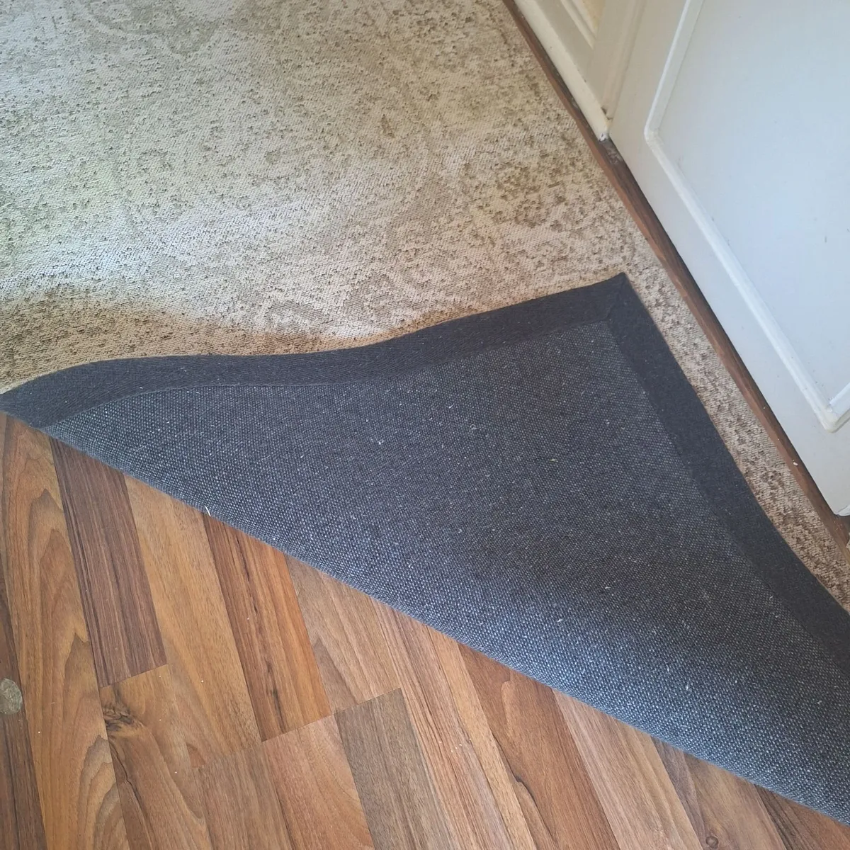 Vintage Style Hallway Runner Rug (198cm x 75cm) - Image 4
