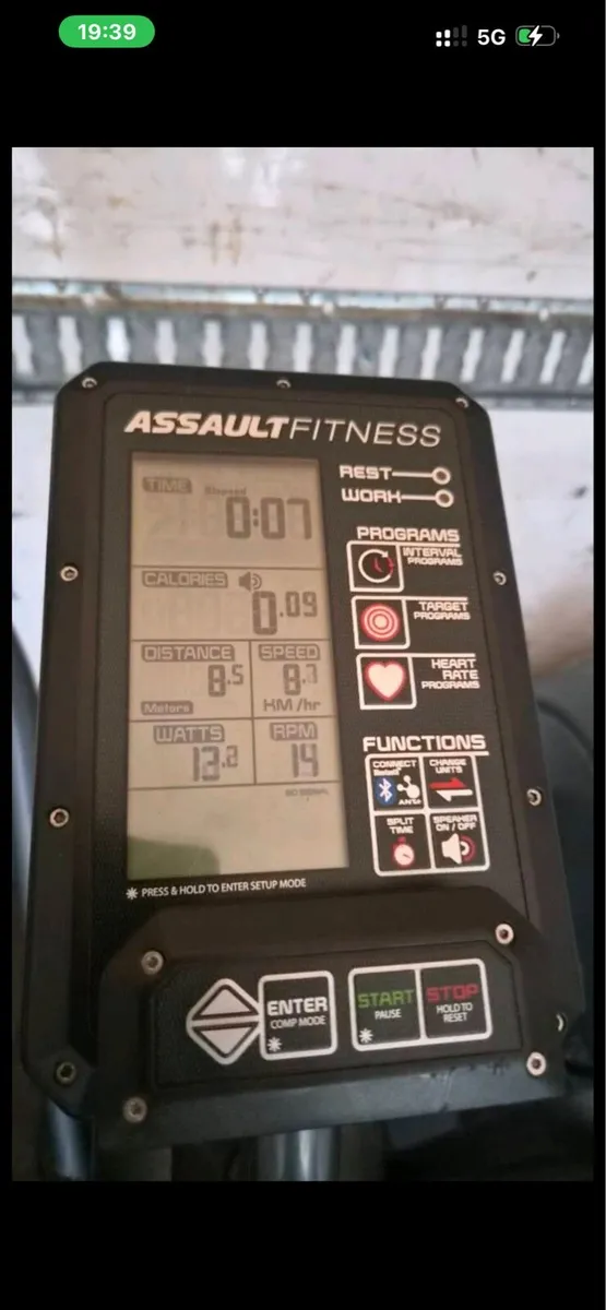 SALE ⭐️ assault bike last one - Image 4