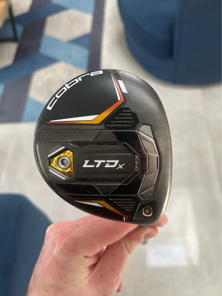Cobra King LTDx Fairway 3 Wood -Men’s regular flex - Image 1