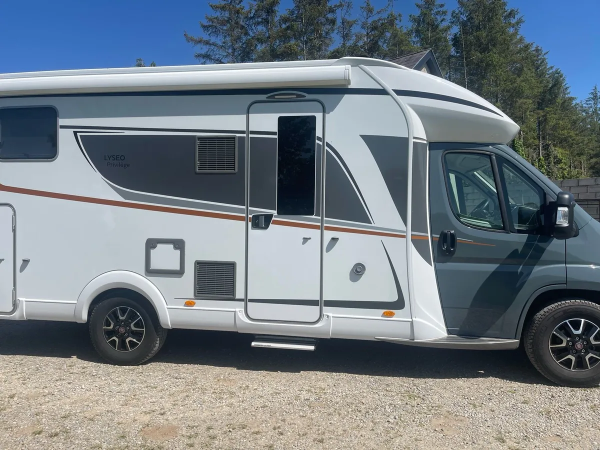 252 Burstner 732 like brand New - Image 3