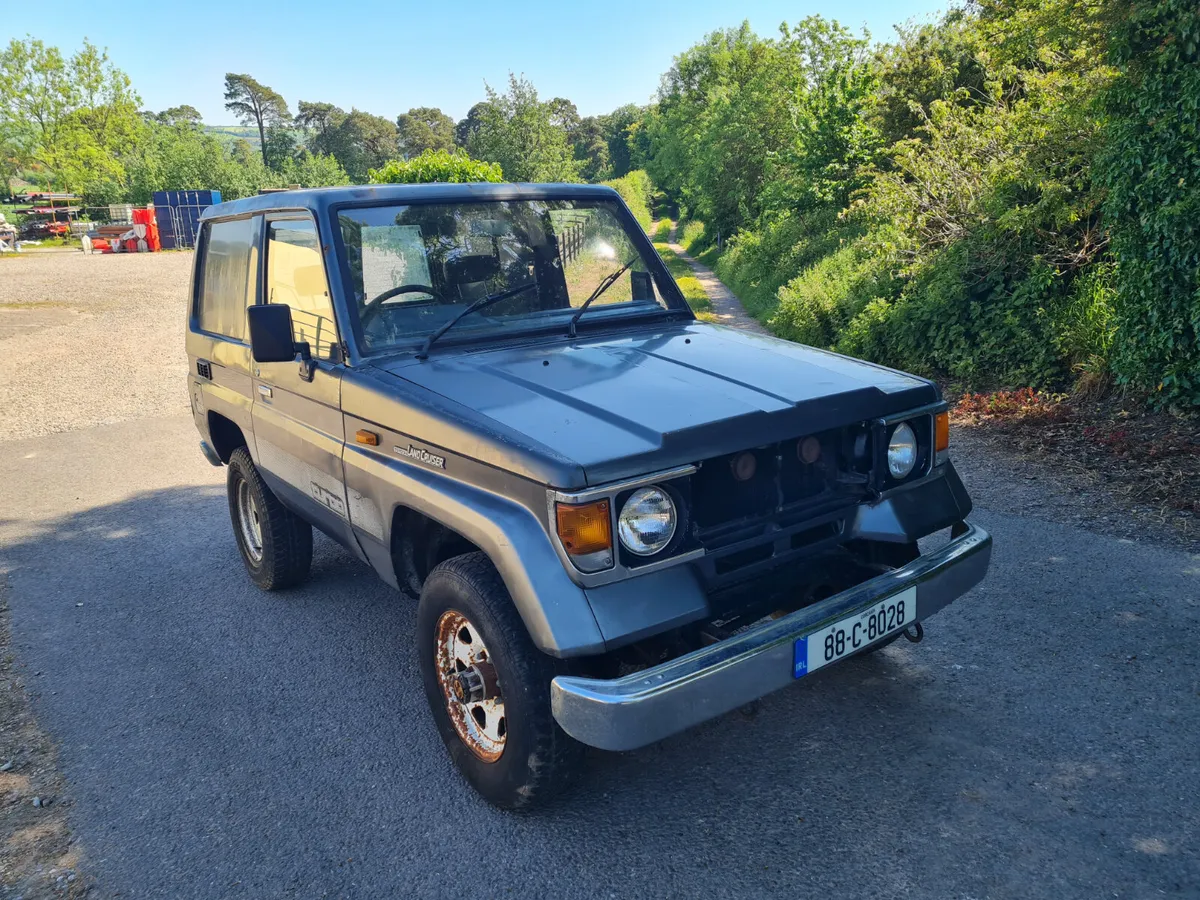 Toyota Land Cruiser 1988 - Image 2