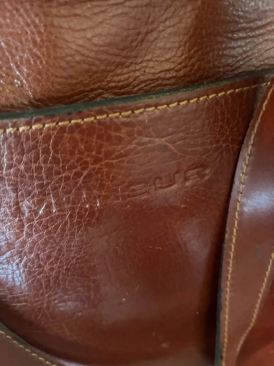 Menbur- Ladies Shoulder Bag - Image 2