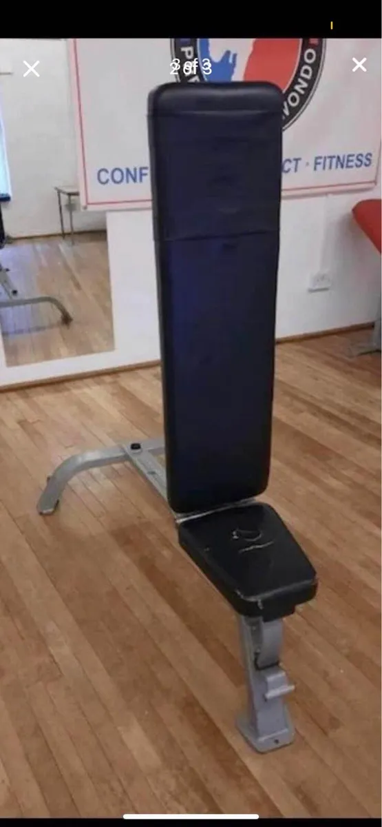 Wrk r8 squat rack + bench - Image 2