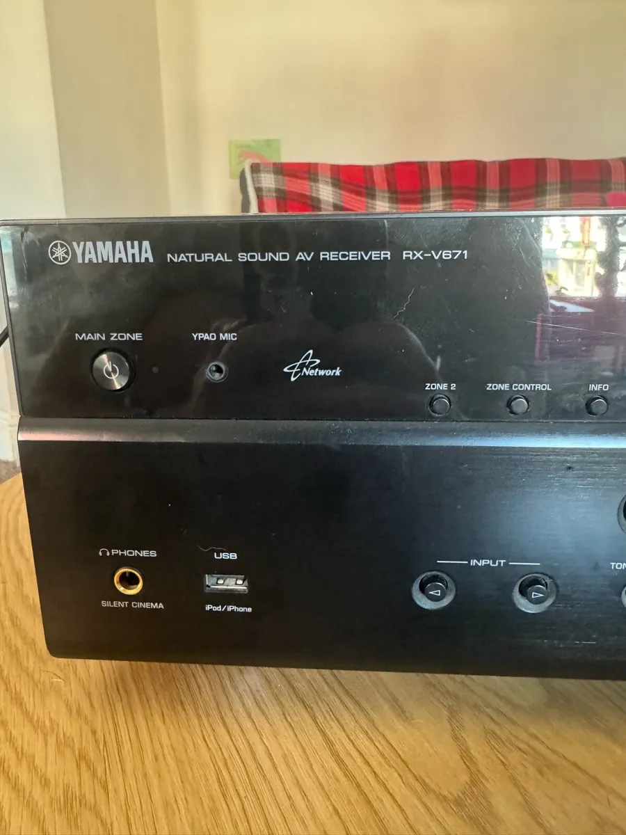 Yamaha RX-V671 - Image 2