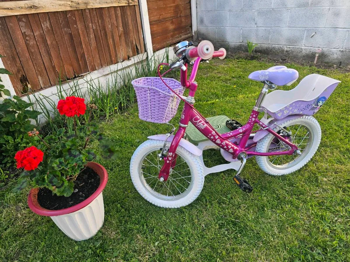Raleigh Molli girls bike in excellent condition, r - Image 2