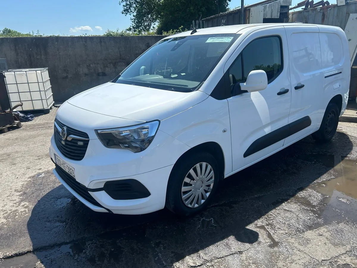 Vauxhall Combo Van - Image 3