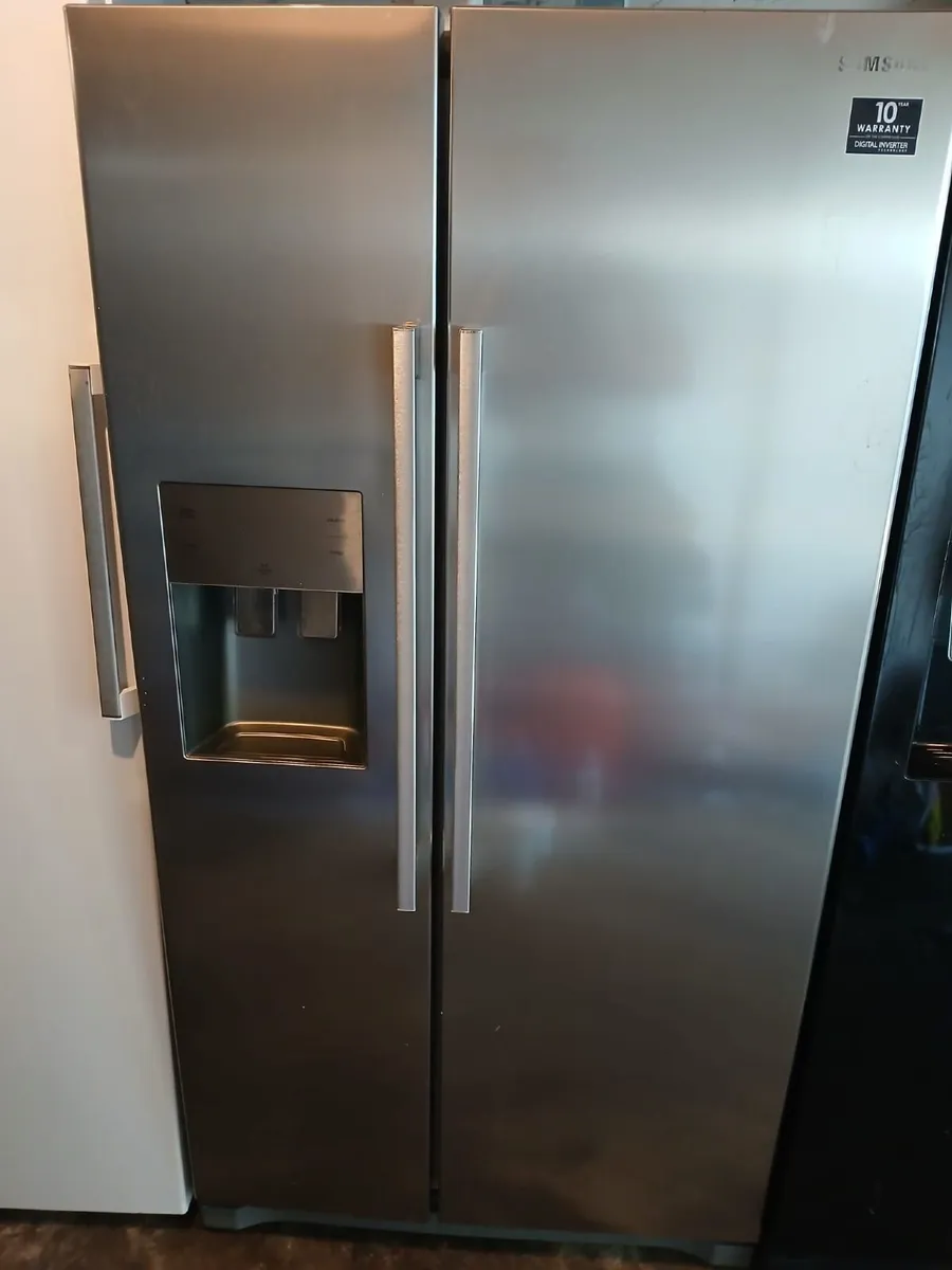 AMERICAN FRIDGE AND FREEZER FULL FROST FREE - Image 1