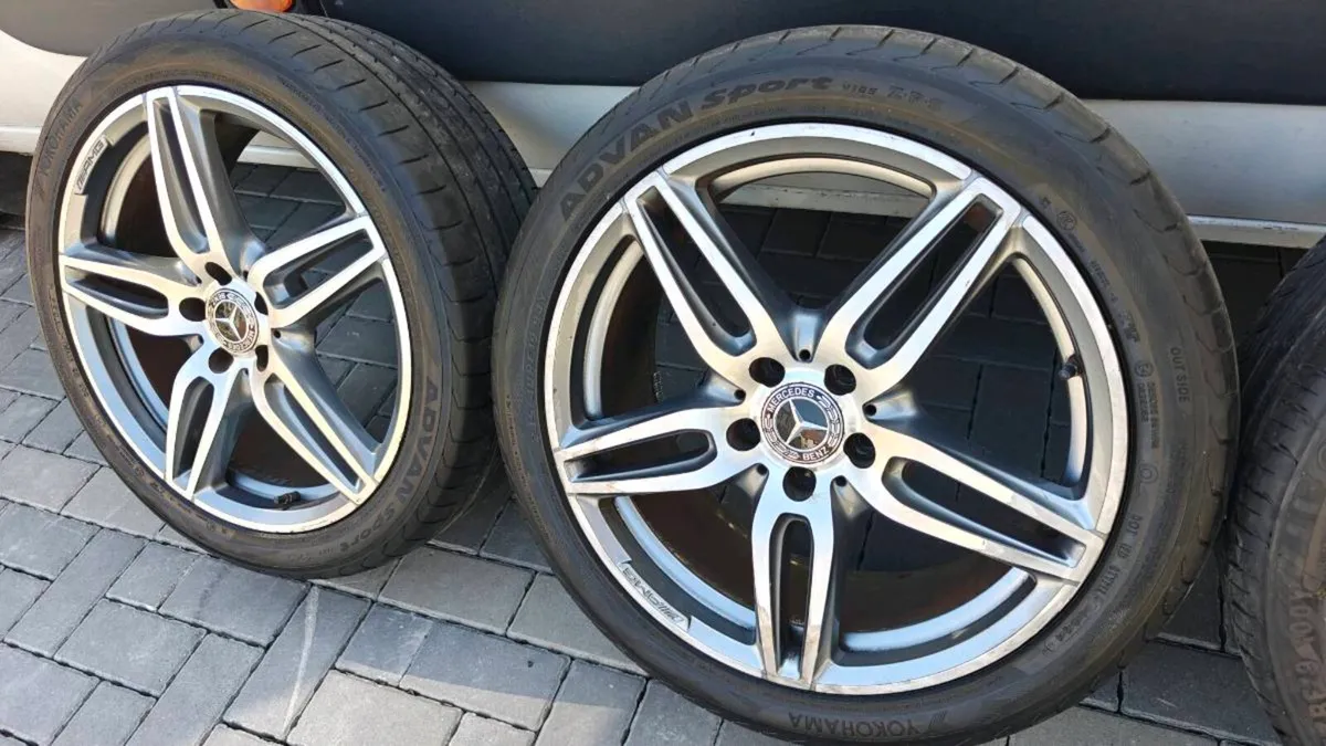 19" Mercedes AMG Alloys - Image 3